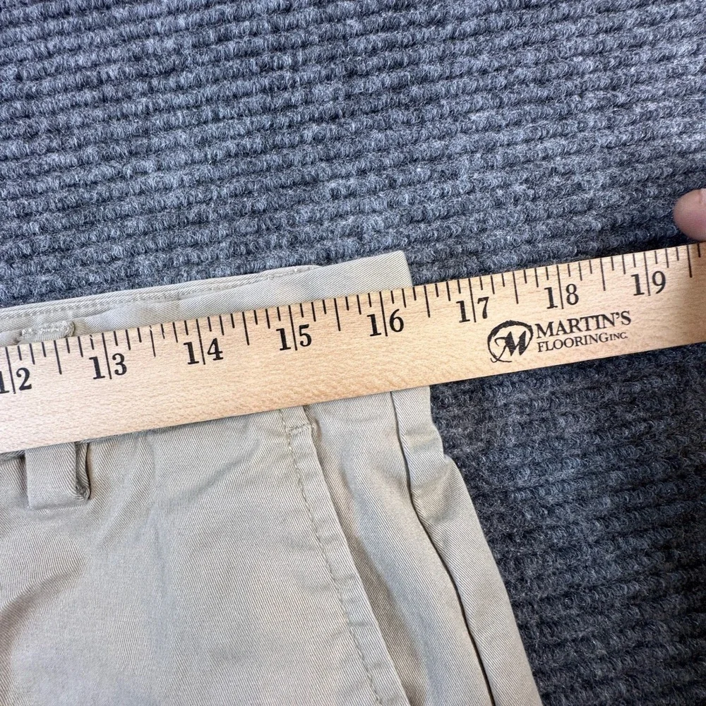 Vineyard Vines Mens 32‎ Khaki Tan Chino Shorts Flat Front 9 Inch Inseam Preppy